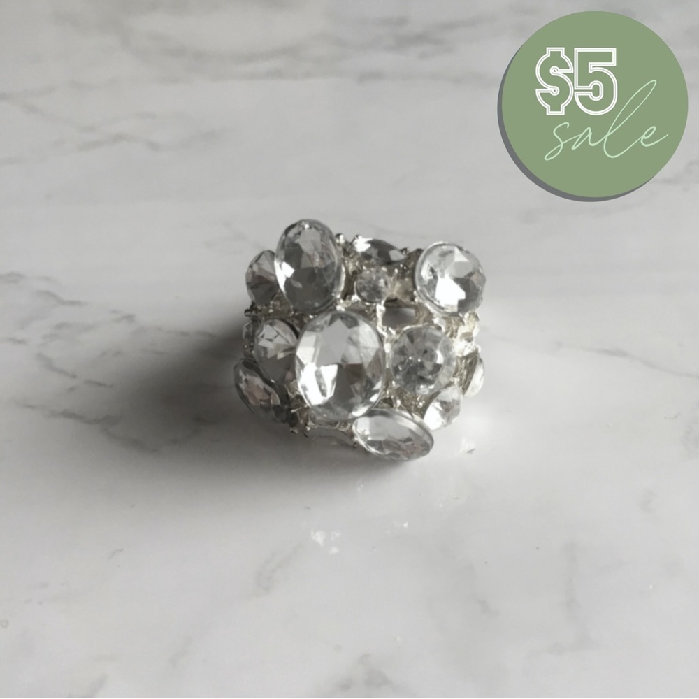 Diamond Cluster Ring - Picture 5 of 8